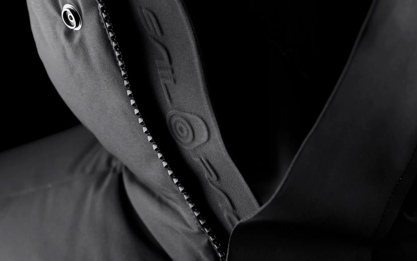 black_ice_gore_tex_down_j_3.webp Sail Racing BLACK ICE GORE TEX DOWN JACKET