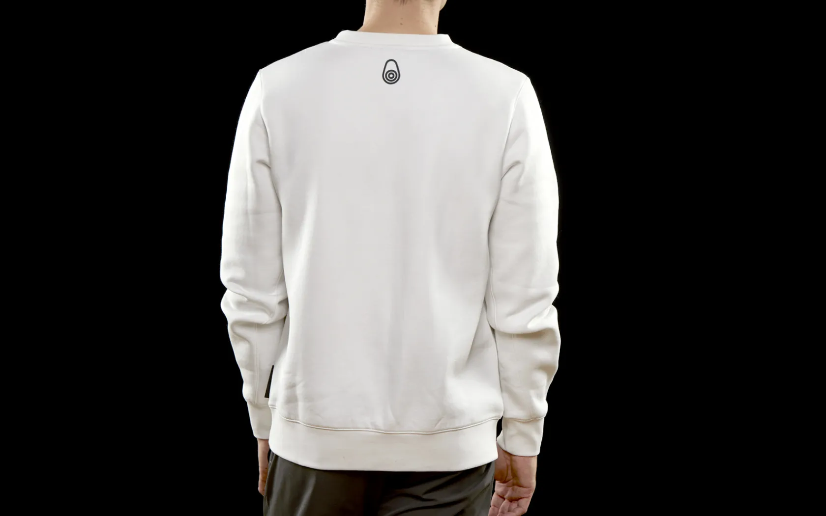 bowman_logo_sweater_3-4.webp Sail Racing BOWMAN LOGO SWEATER