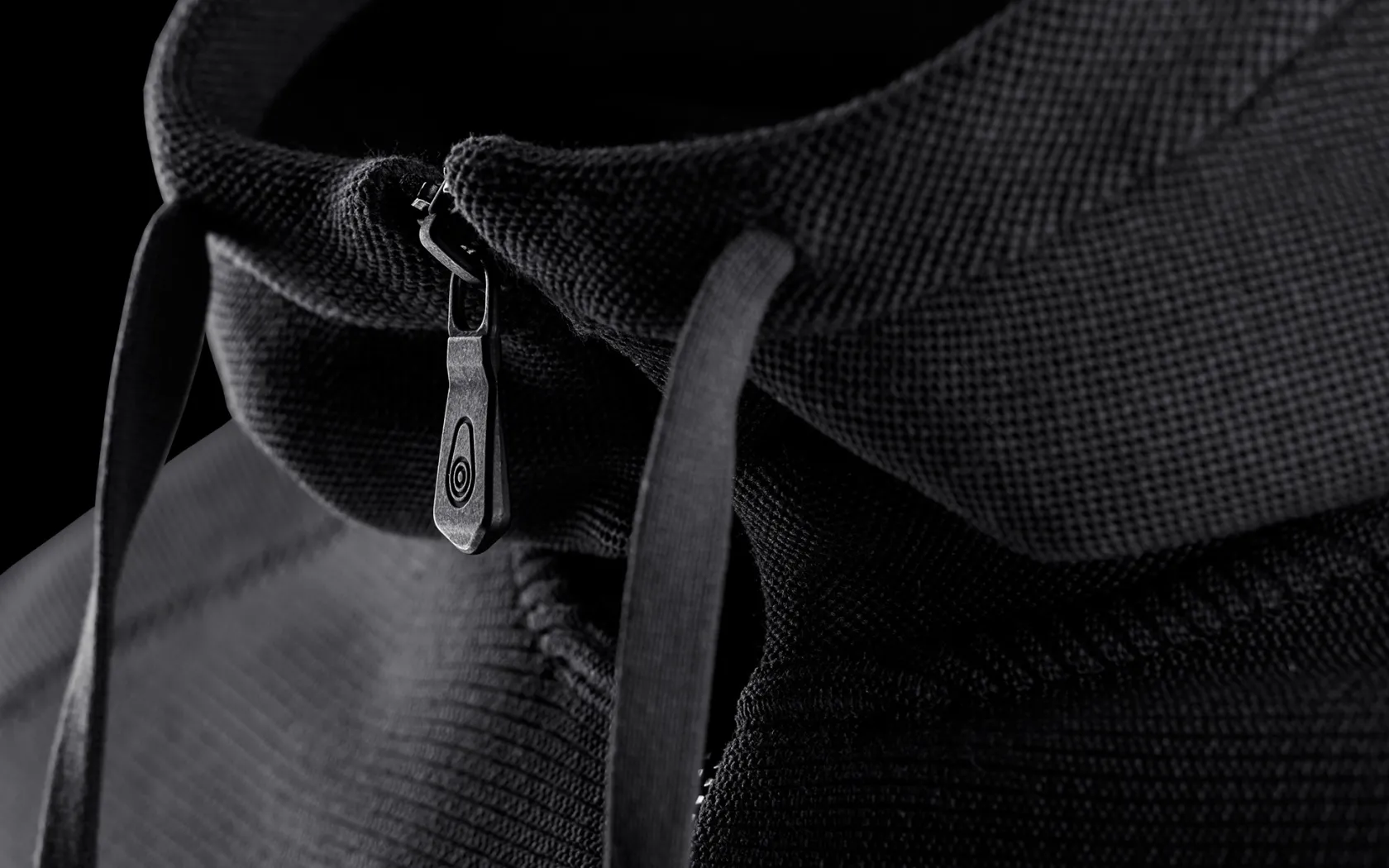 element_seamless_zip_hood_2.webp Sail Racing ELEMENT SEAMLESS ZIP HOOD