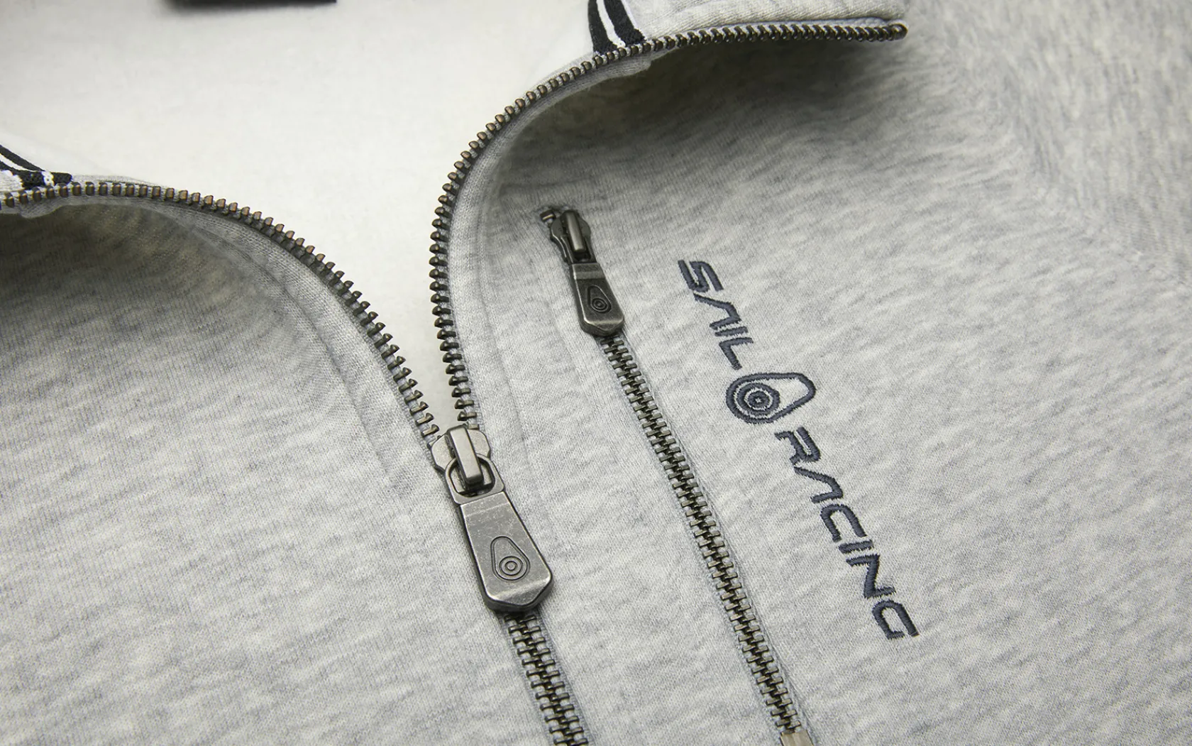 jr_bowman_zip_hood_2-1.webp Sail Racing JR BOWMAN ZIP HOOD