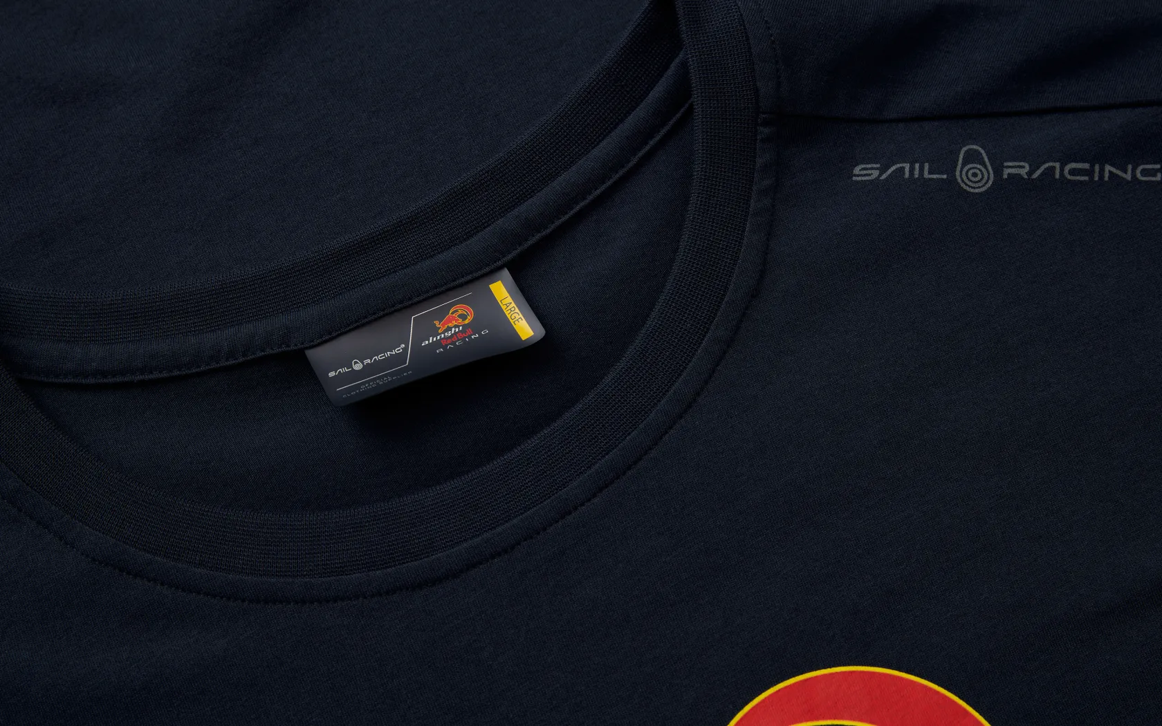 logo_tee_2.webp Sail Racing LOGO TEE