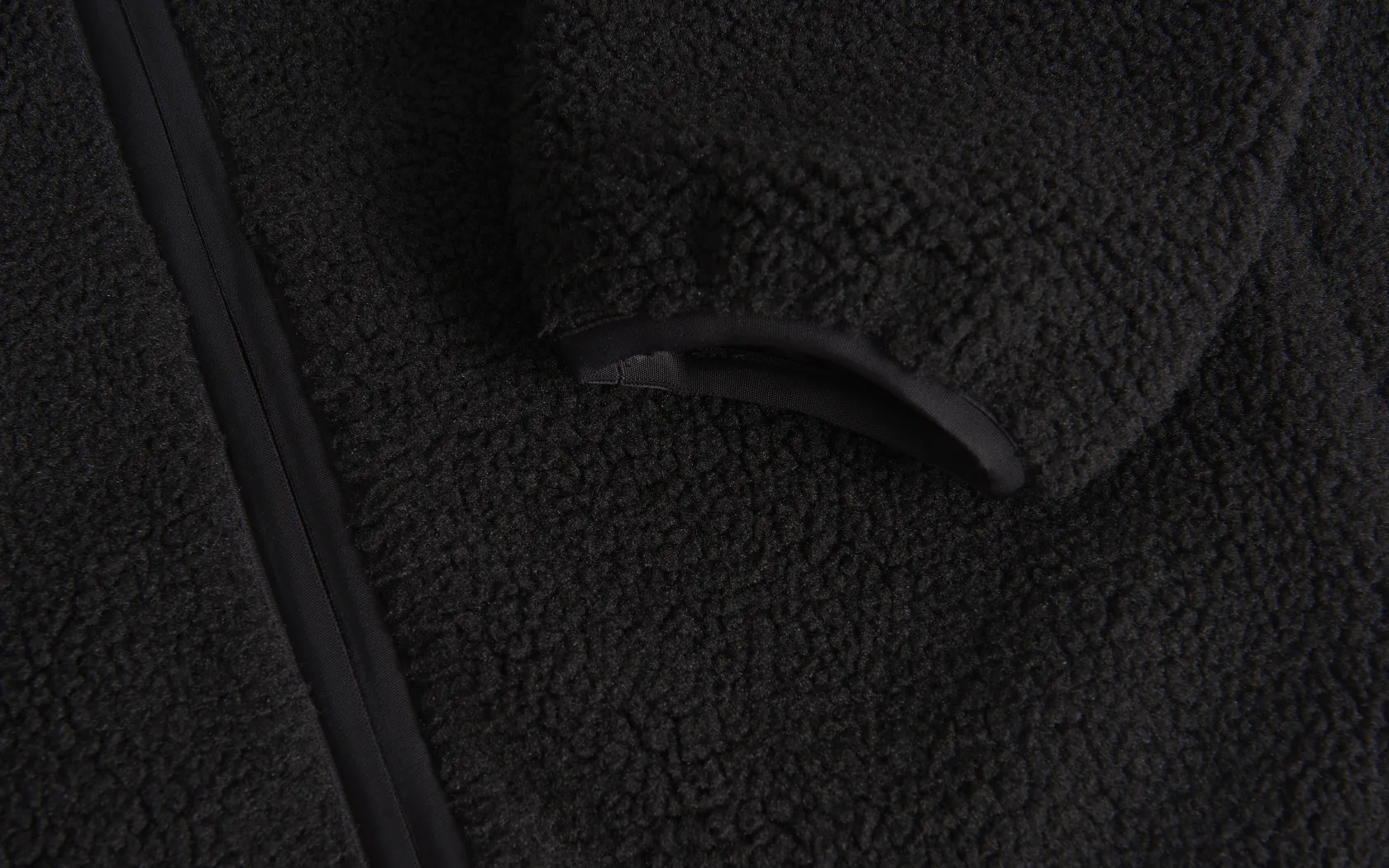 patrol_pile_hood_3.webp Sail Racing PATROL PILE HOOD