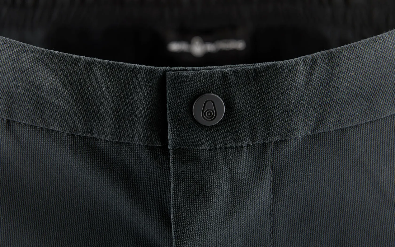 race_edition_tech_pant_2.webp Sail Racing RACE EDITION TECH PANT