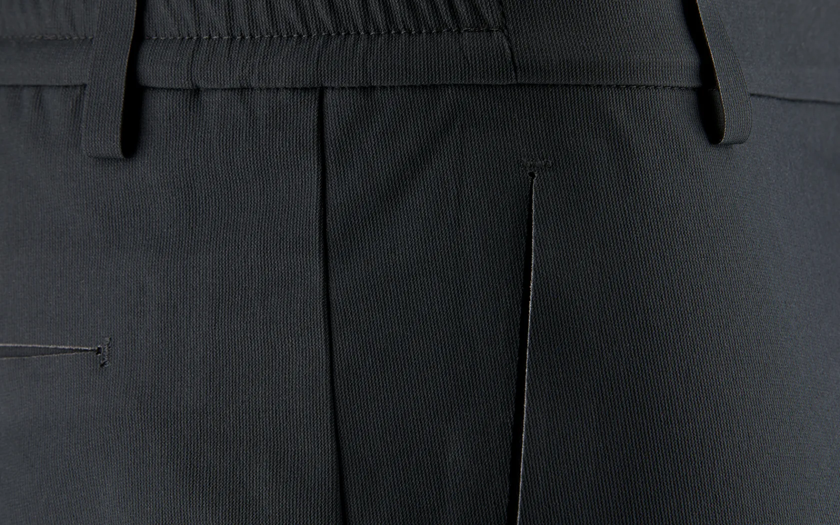 race_edition_tech_shorts_2.webp Sail Racing RACE EDITION TECH SHORTS