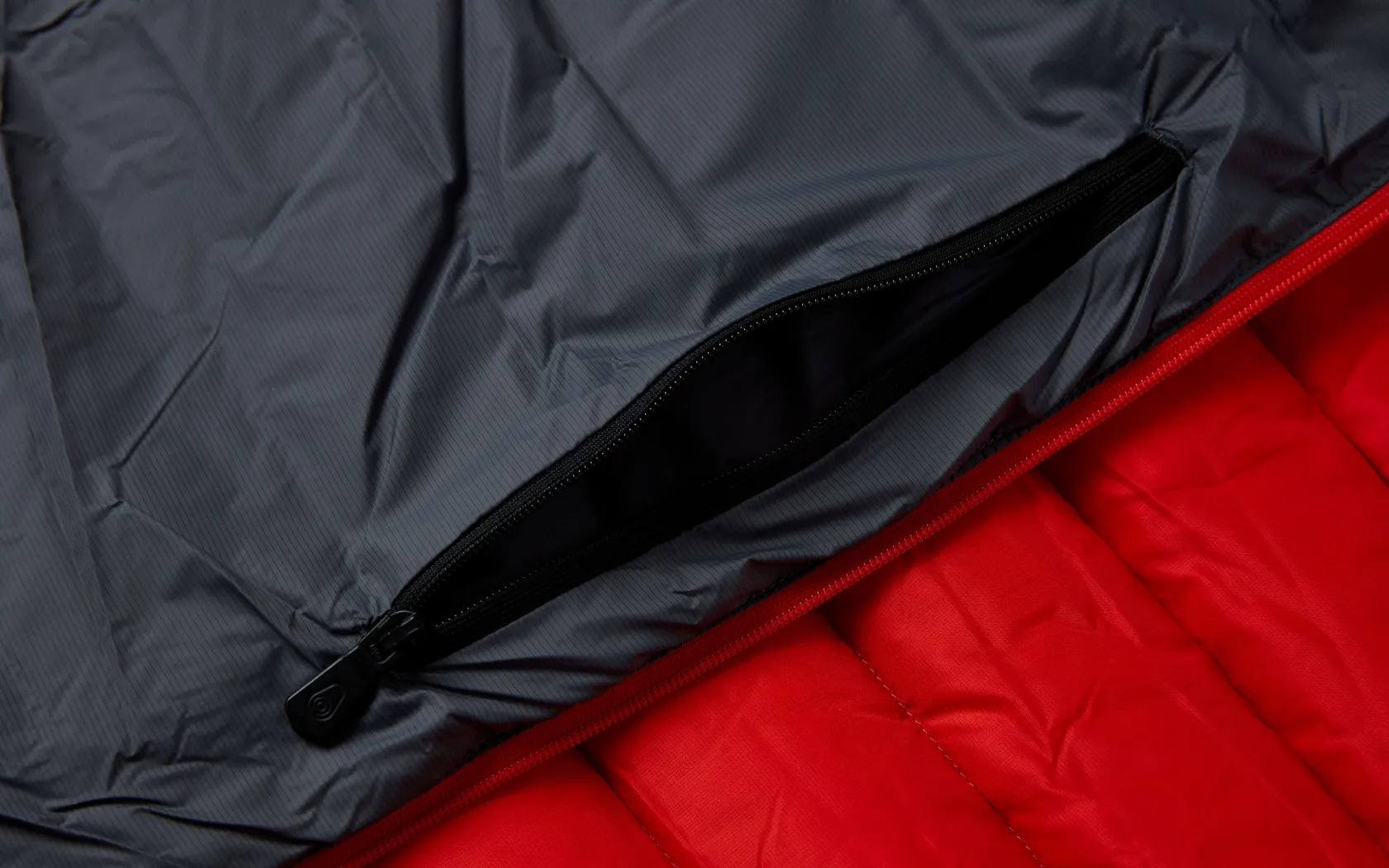 spray_down_vest_4-6.webp Sail Racing SPRAY DOWN VEST