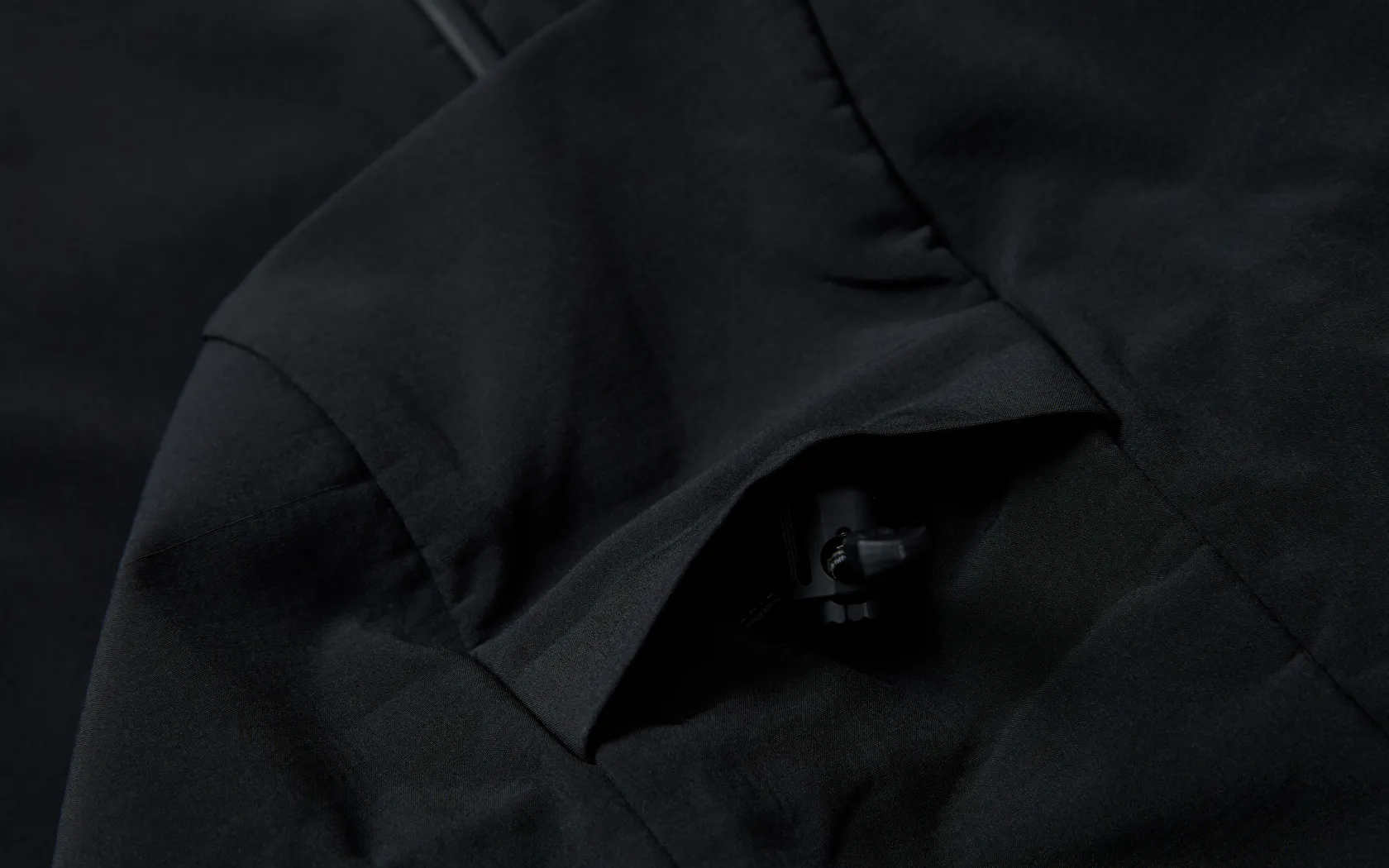 spray_softshell_hood_4.webp Sail Racing SPRAY SOFTSHELL HOOD