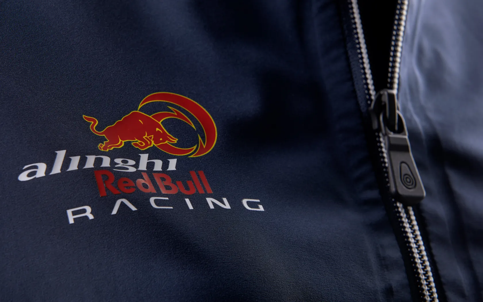 w_arbr_wind_jacket_2.webp Sail Racing W ARBR WIND JACKET