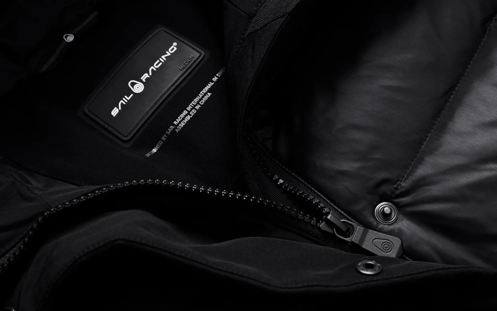 w_dumont_down_parka_2.webp Sail Racing W DUMONT DOWN PARKA