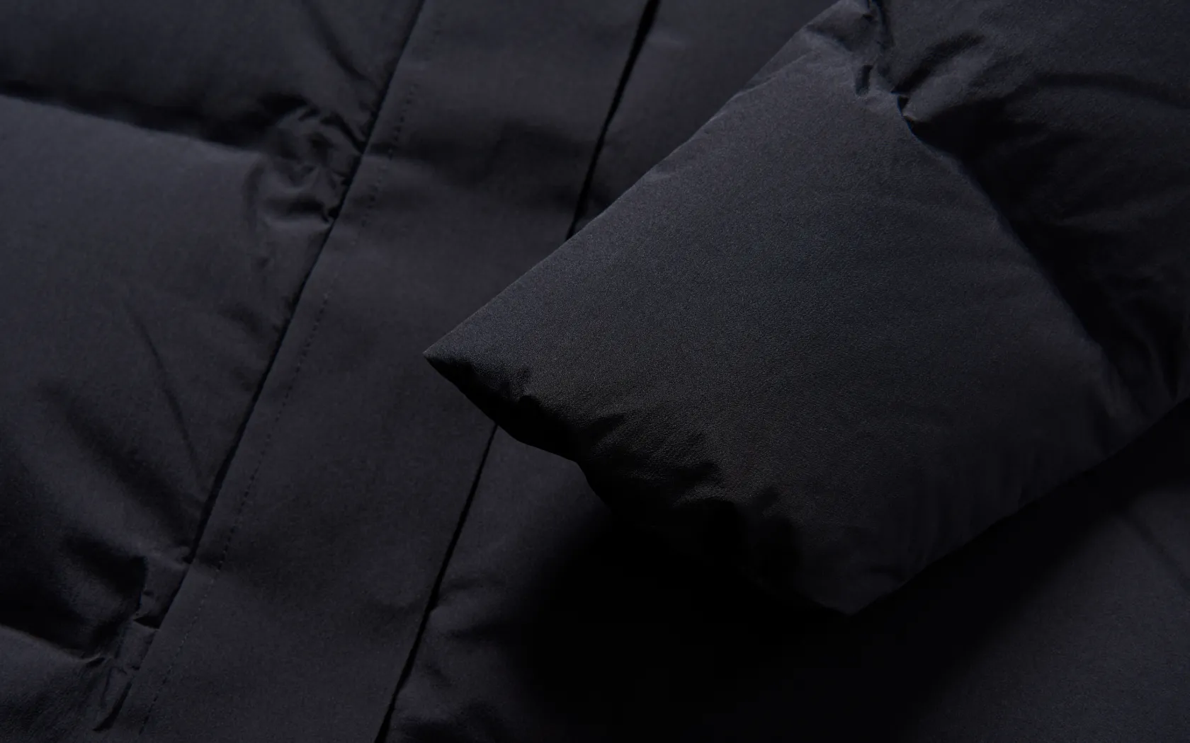 w_race_edition_down_parka_3.webp Sail Racing W RACE EDITION DOWN PARKA