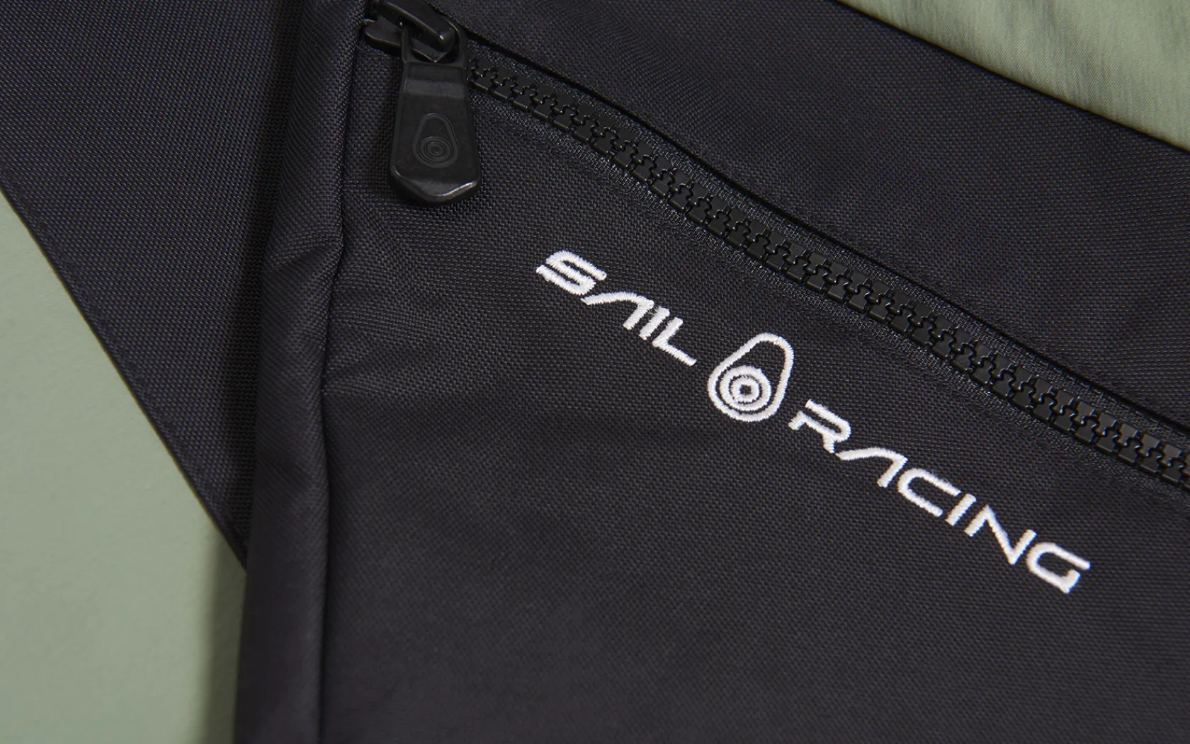 w_spray_tech_shorts_4.webp Sail Racing W SPRAY TECH SHORTS